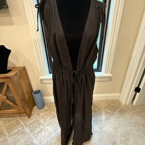 Black Sleeveless Cover-Up